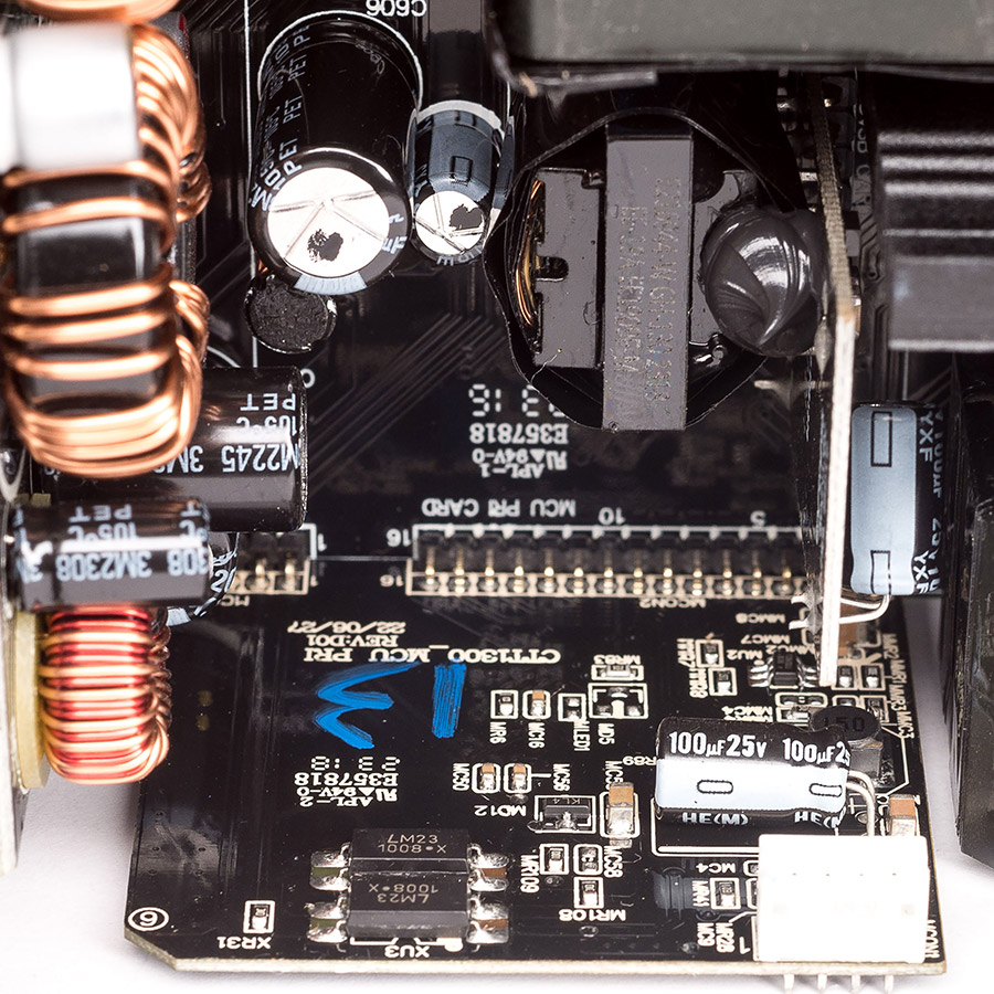 MSI MEG Ai1300P PCIE5