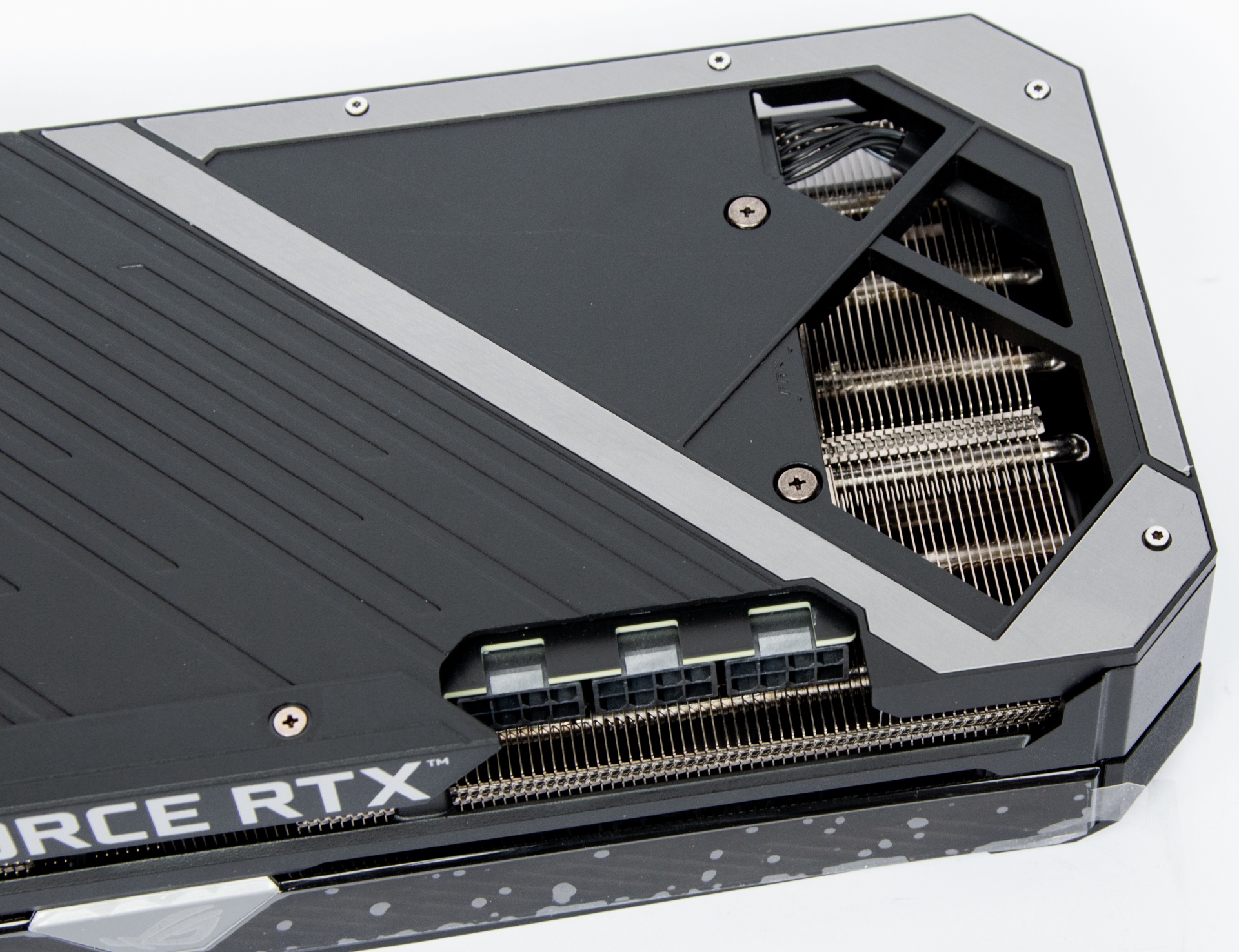 通販 激安◇ M.JiminASUS ROG Strix NVIDIA GeForce RTX 3070 Ti 搭載